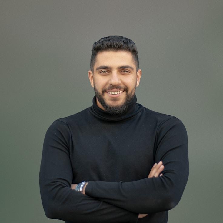 Portrait of Mira Santos, group coordinator and fusion cooking expert